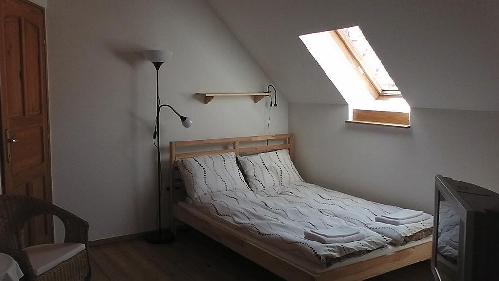 Amadeus Vendeghaz Hotel Esztergom Ruang foto